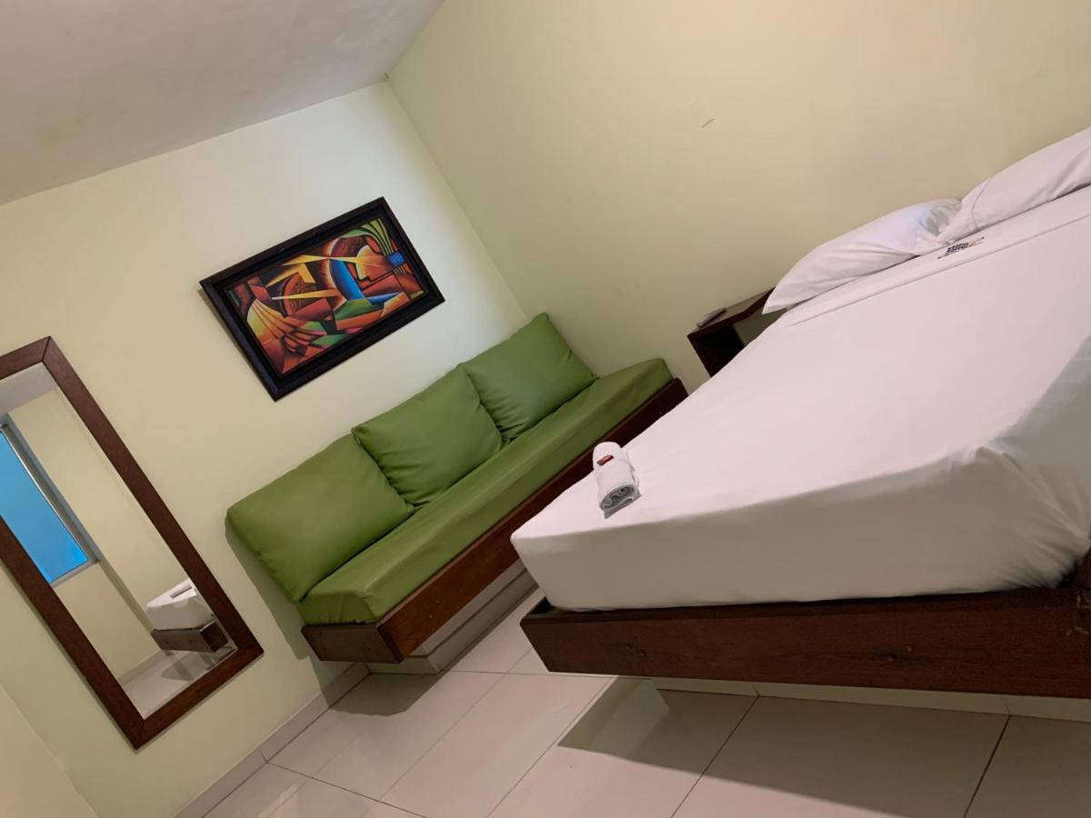 Hotel Bellavista Premium Villeta Dış mekan fotoğraf
