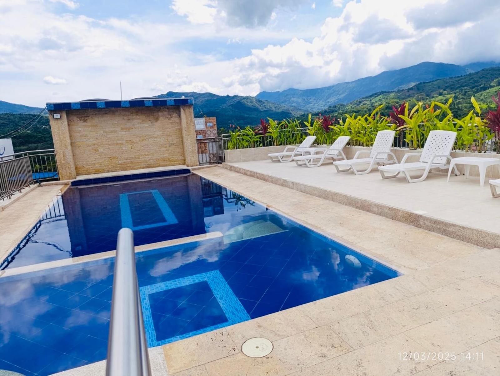 Hotel Bellavista Premium Villeta Dış mekan fotoğraf