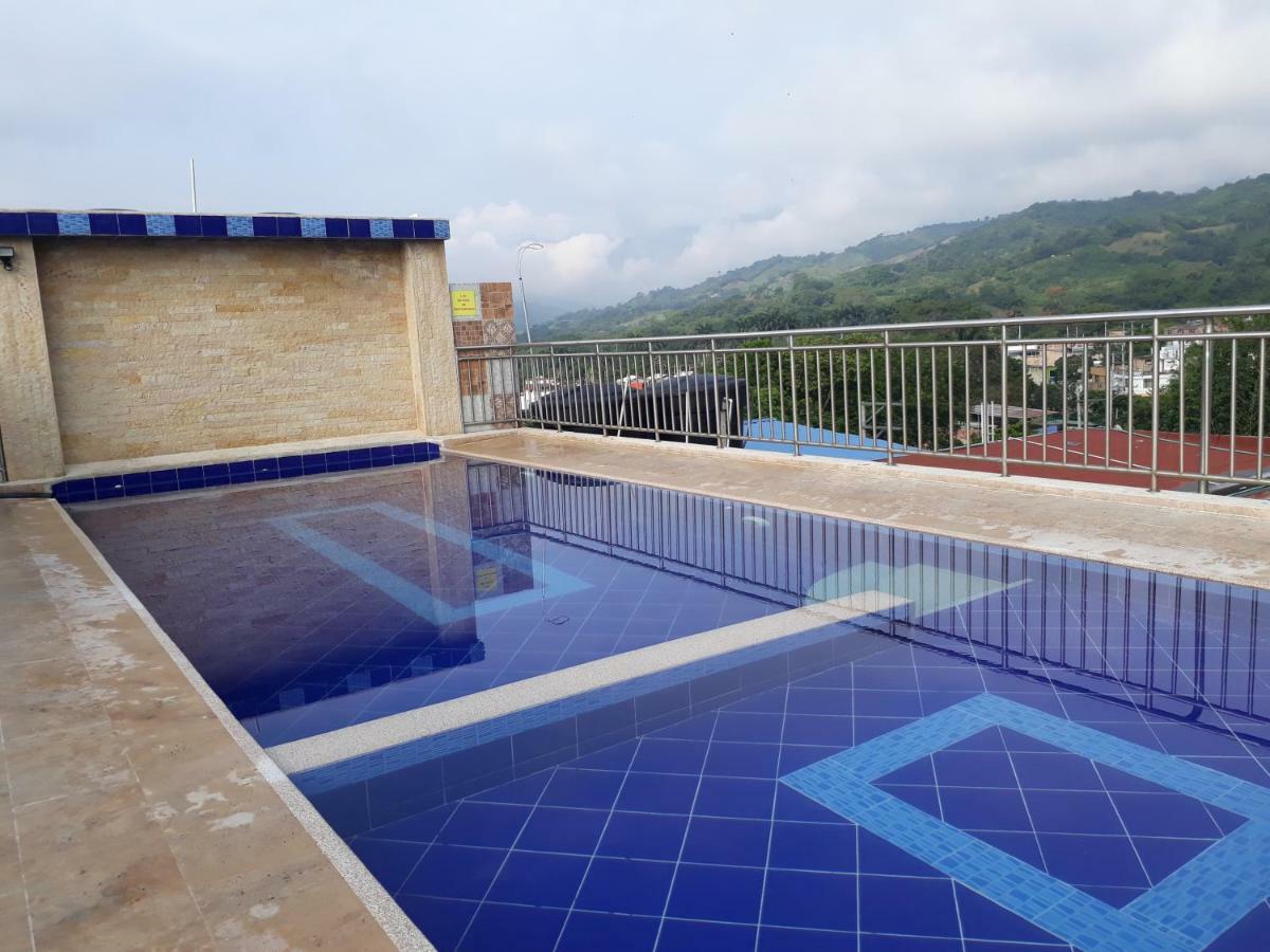 Hotel Bellavista Premium Villeta Dış mekan fotoğraf